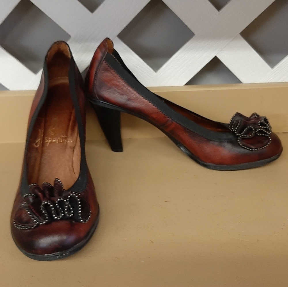 Hispanitas Leather Shoes ~ Size 38